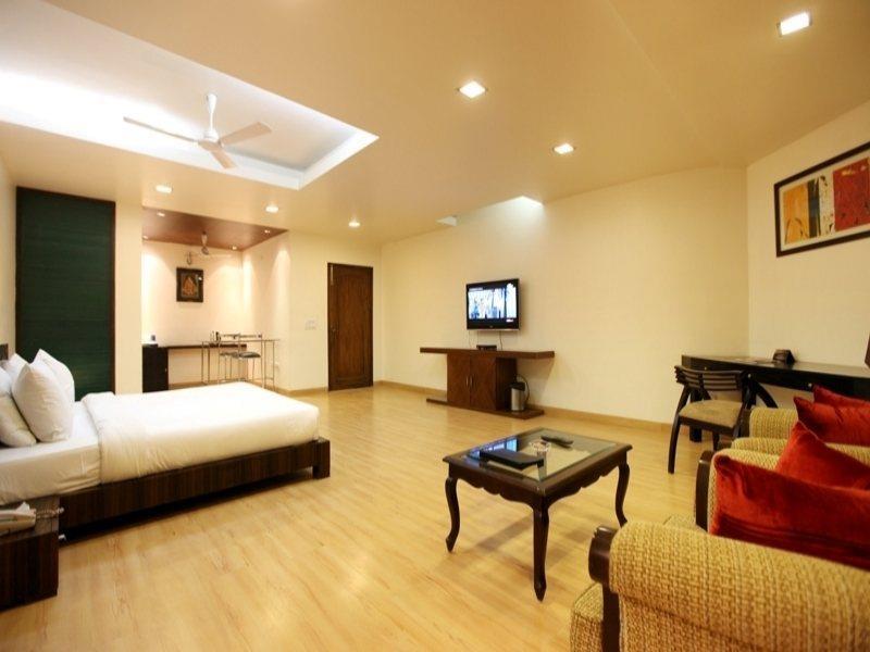 Hotel Clark Greens Yeni Delhi Dış mekan fotoğraf